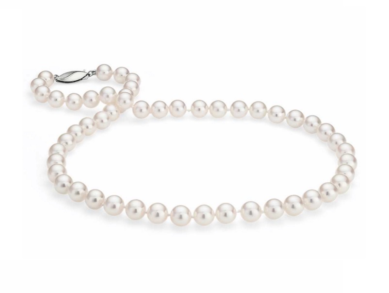 Build-A-Pearl Necklace: Starting Traditions That Last Forever